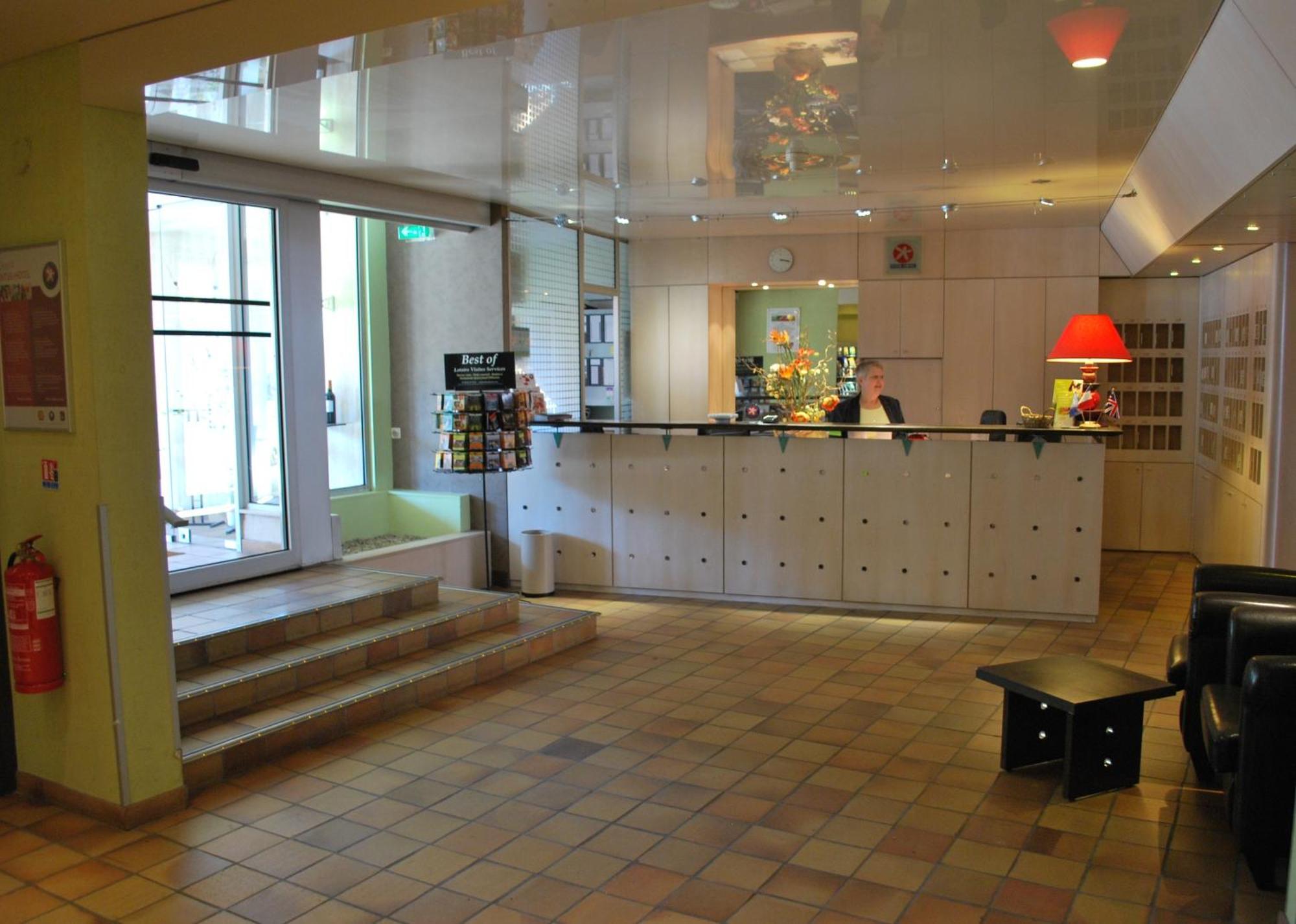 Brit Hotel Cahors - Le Valentre Екстериор снимка